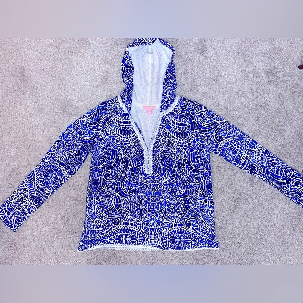 Women’s Hooded Sweatshirt
